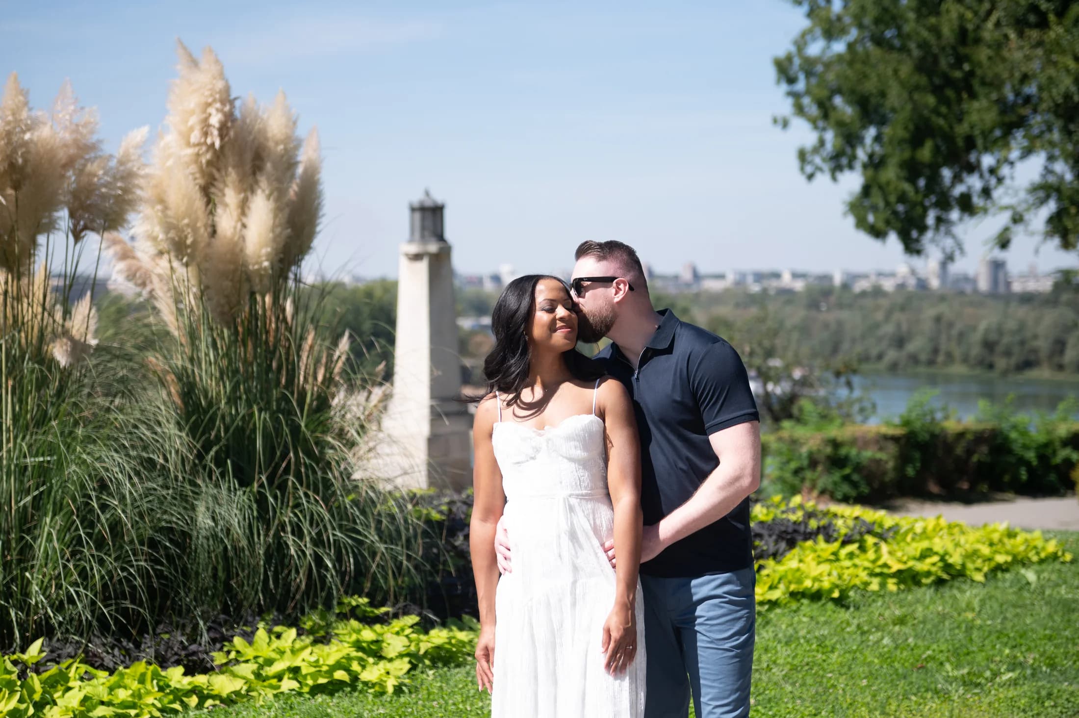 An embrace in the afternoon sun